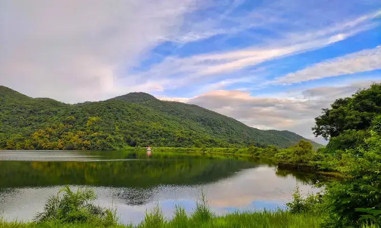 Sarzora Lake