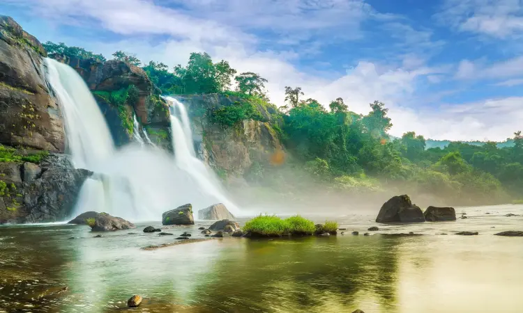 Harvalem Waterfalls and Arvalem Caves