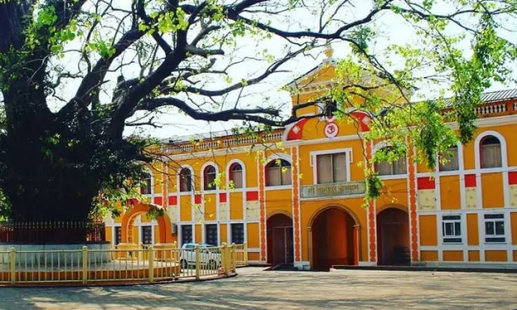 Shri Damodar Temple